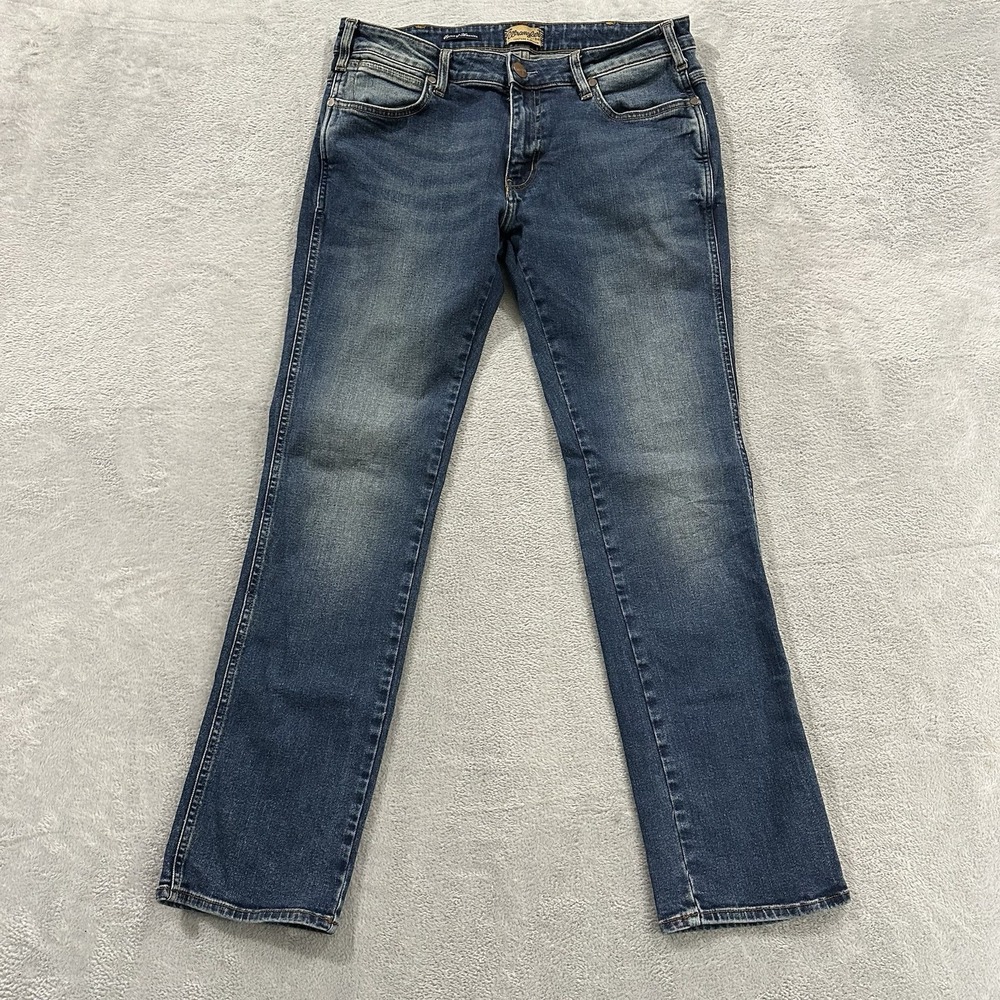 Wrangler Jeans Men 36x31 Straight Leg Blue Western Casual Denim
